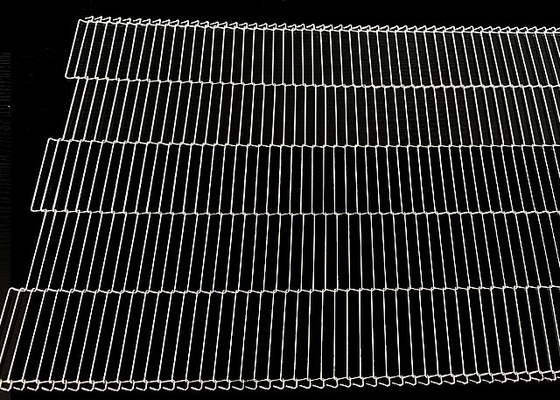 Assemble Line Flat Flex Wire Mesh Conveyor Belt For Pastry Pizza Baking Frying Machines