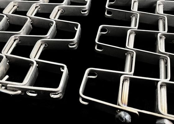 Customized 304 stainless steel Changcheng wire mesh conveyor belt with new specifications and plain weave river cleaning horsehair chain
