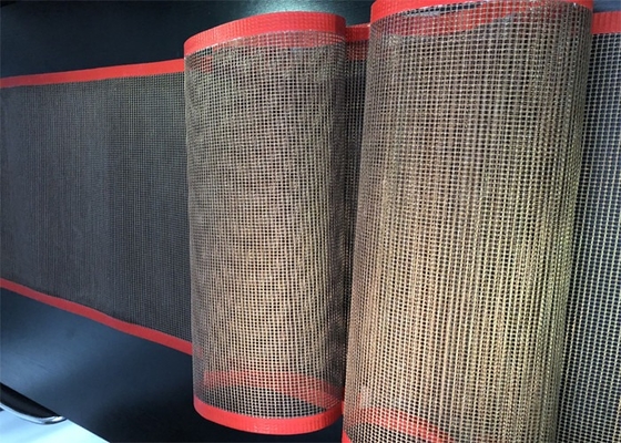 Gıda Endüstrisi için 1mm 2mm 4mm Açıklıklı PTFE Kaplı Fiberglas Konveyör Bantları
