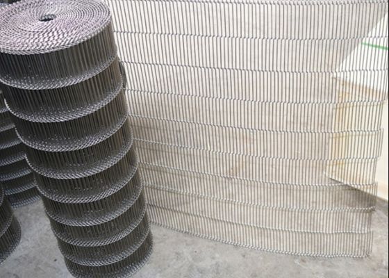 Gıda İşleme Fırını Ss304 Düz Esnek Konveyör Bant 4mm Pitch