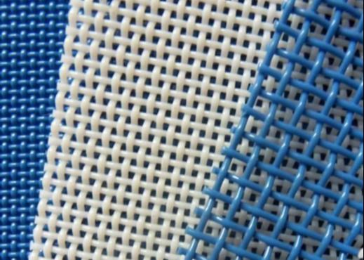 2mm 4mm Delik Boyutu Polyester Örgü Konveyör Bant Düz Dokuma