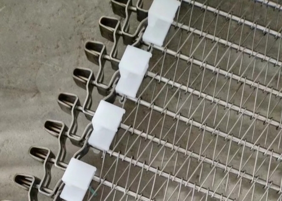 Ekmek Soğutma Makinesi için 1.2mm Dia Zincir Bağlantı Spiral Hasır Kemer