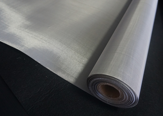 Filtre yağı için Yüksek Mukavemetli 304 malzeme Hollandalı Dokuma Kare Delik 70x600mesh
